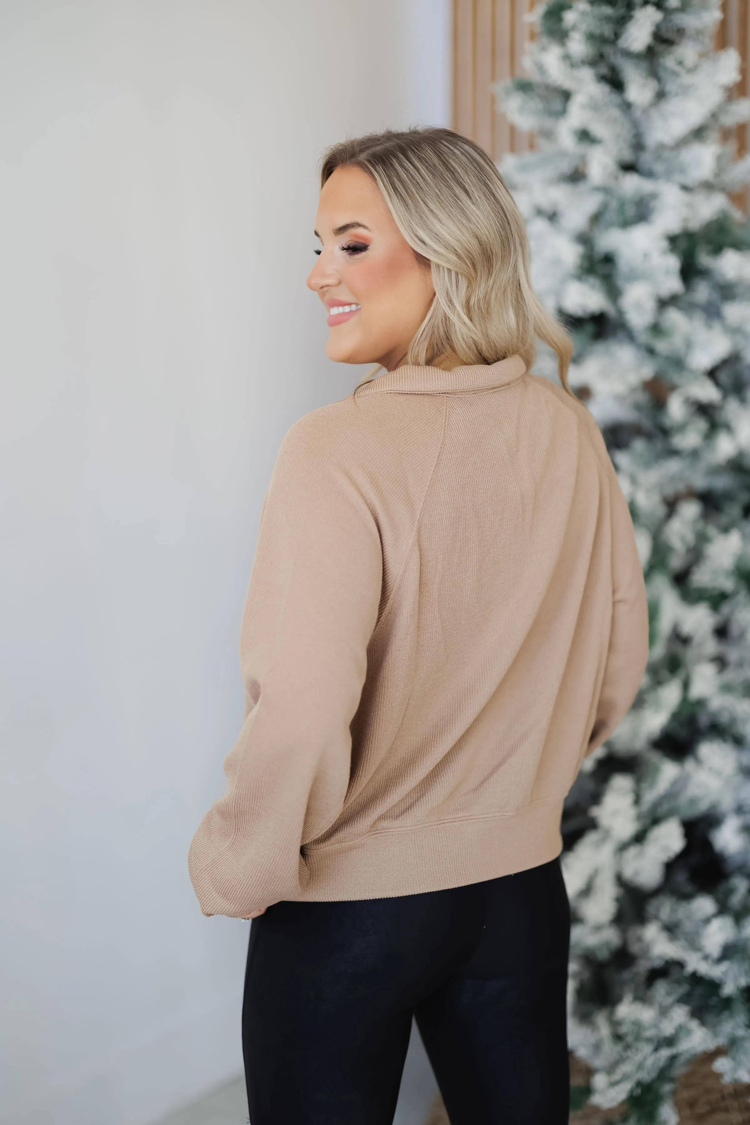 Lira Top-Taupe