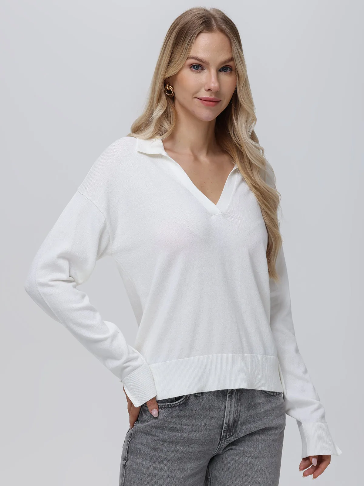 Maddi: 100% Cotton V-Neck Collar Pullover