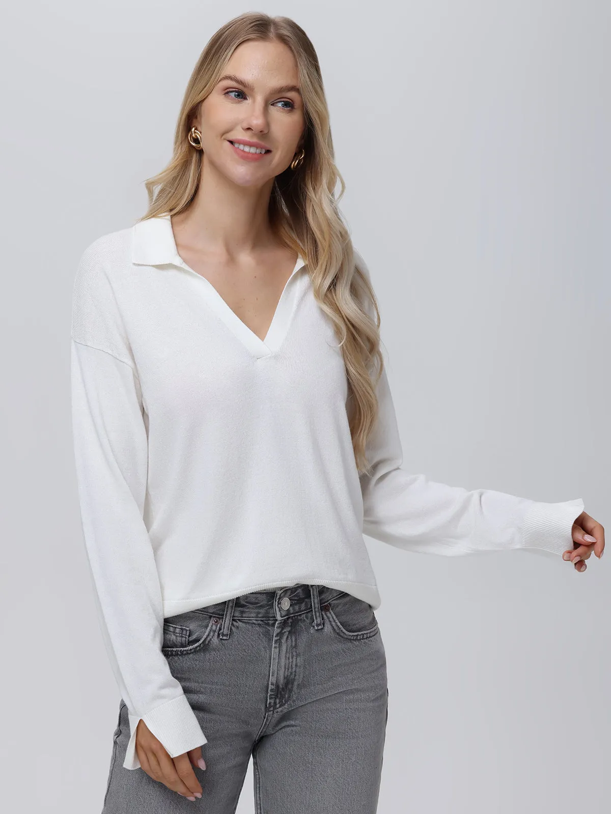 Maddi: 100% Cotton V-Neck Collar Pullover