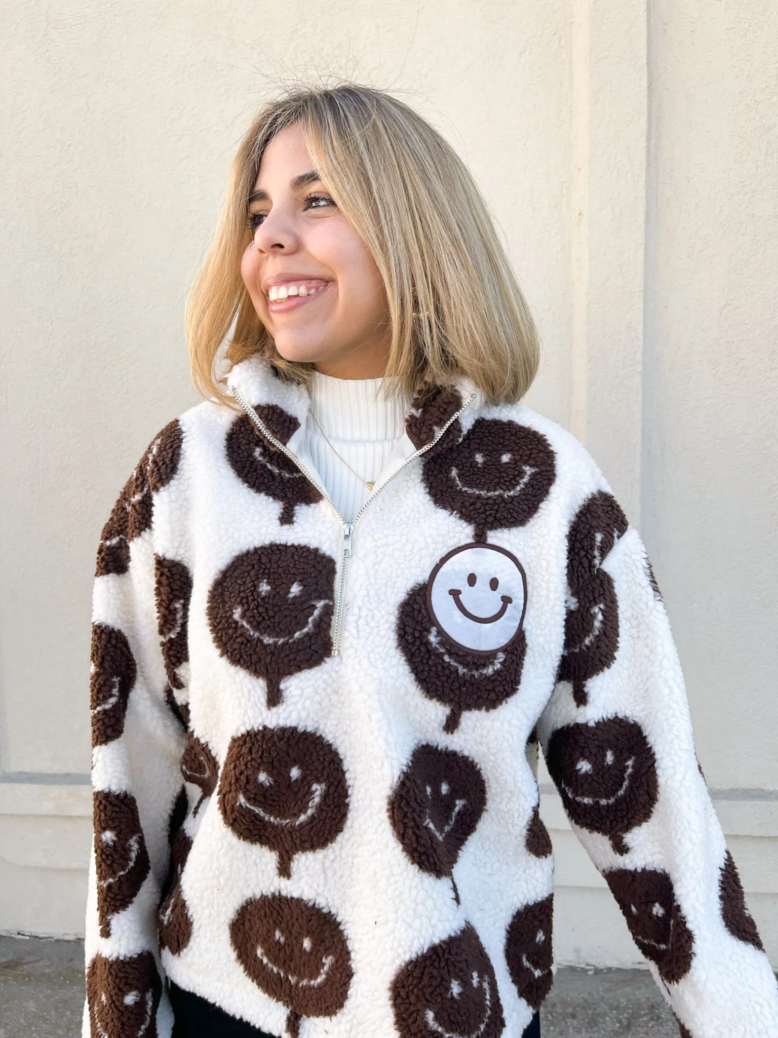 Smiley Cozy Pullover